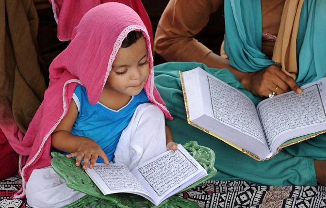 بالصور.. أغرب عادات وطقوس رمضان عند مسلمي الهند