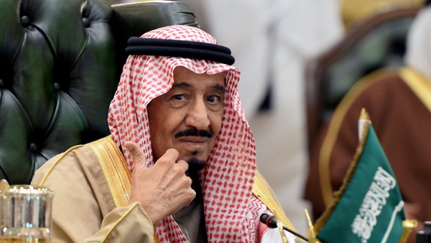 بالفيديو.. الملك سلمان أكثر القادة تأثيراً على مستوى العالم في " تويتر"