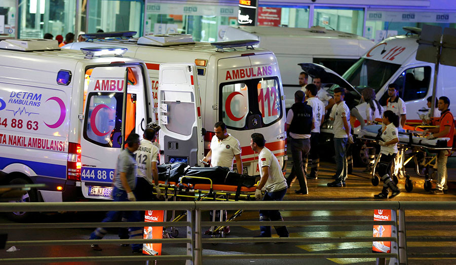 بالفيديو.. مصرع 28 وإصابة 60 في تفجير مطار أتاتورك باسطنبول
