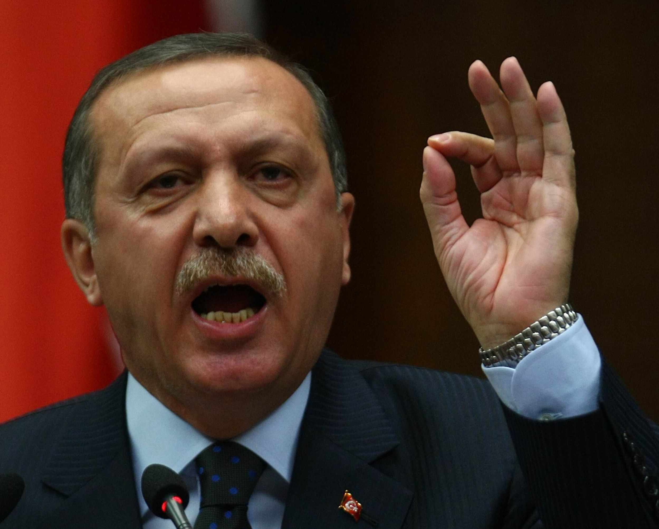 "أبل" تنقذ "أردوغان" من محاولة الانقلاب