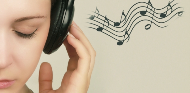 10 فوائد للاستماع إلى الموسيقى .. تعرف عليها