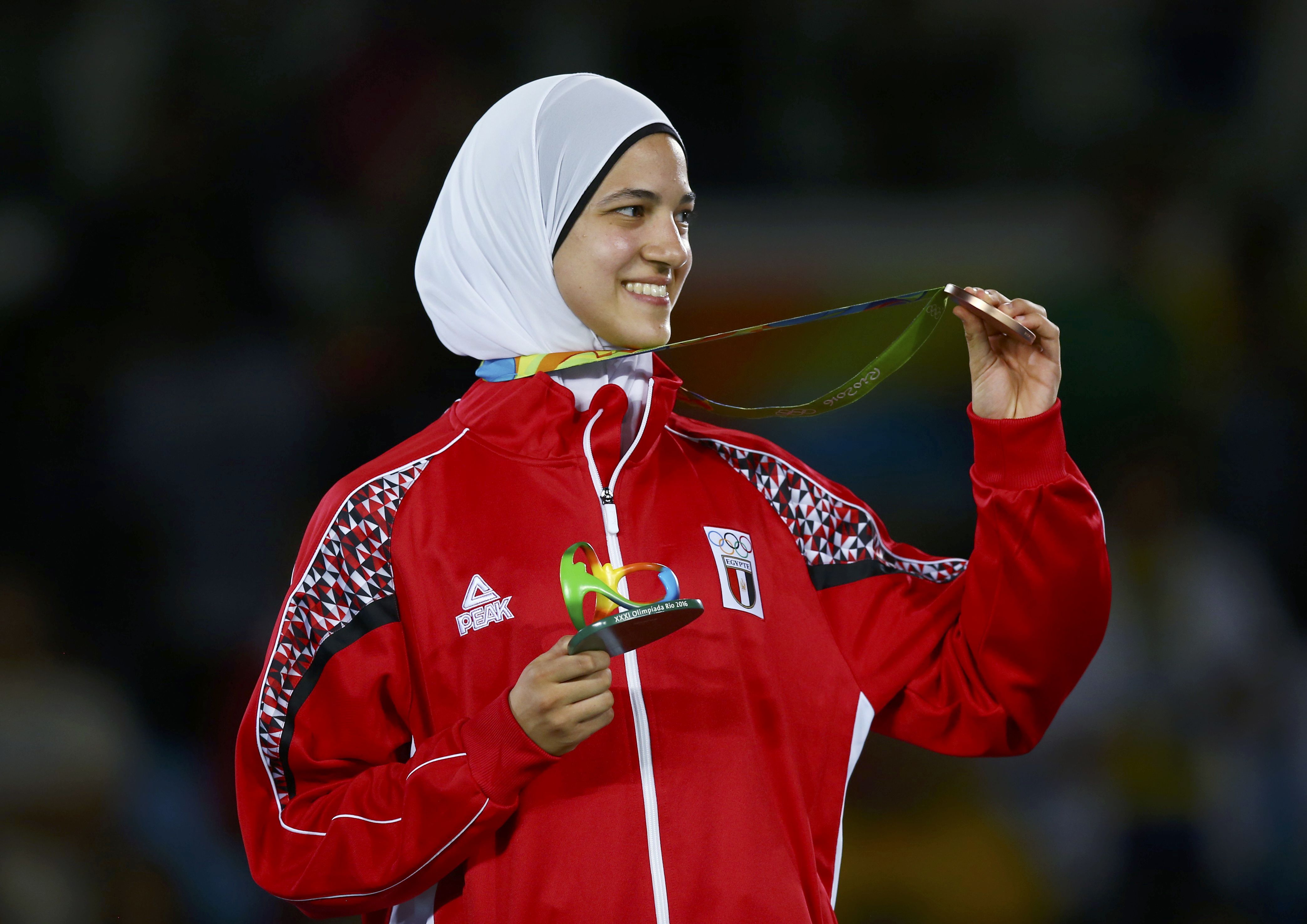 تعرف على قصة كفاح البطلة الأولمبية المصرية هداية ملاك