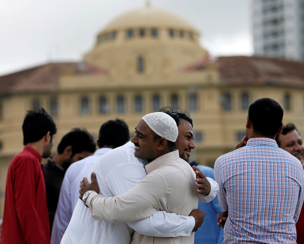 بالصور.. احتفالات المسلمين في عيد الأضحى حول العالم
