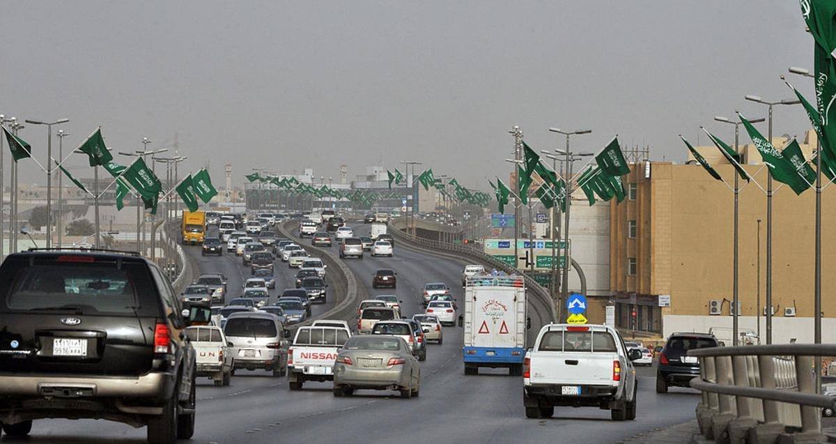 تعرف على حقيقة فرض وزارة النقل السعودية رسوما على استخدام الطرق