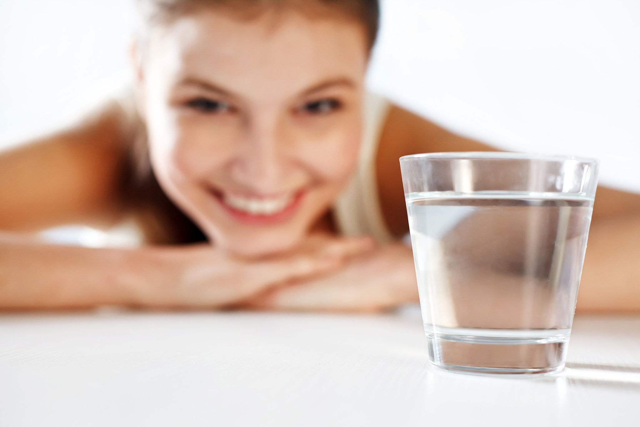 5 فوائد لشرب الماء على معدة خاوية.. تعرف عليها