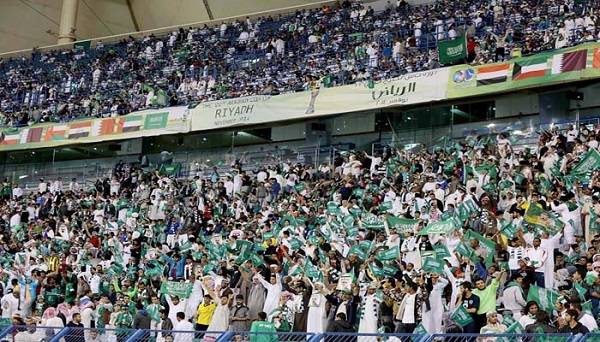مفاجأة للجمهور السعودي في مباراة الإمارات.. تعرف عليها