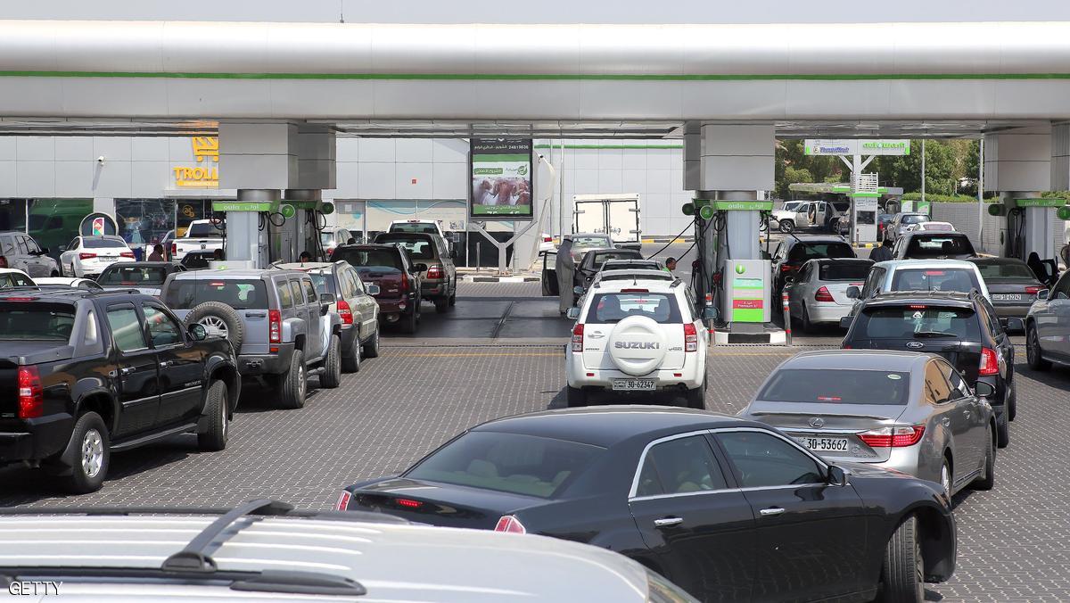 الحكومة الكويتية تعلن خبرا سارا لمواطنيها بشأن البنزين