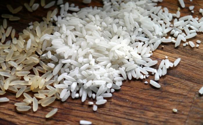 طرق التعرف على الأرز الصيني البلاستيكي بعد انتشاره مؤخرا !