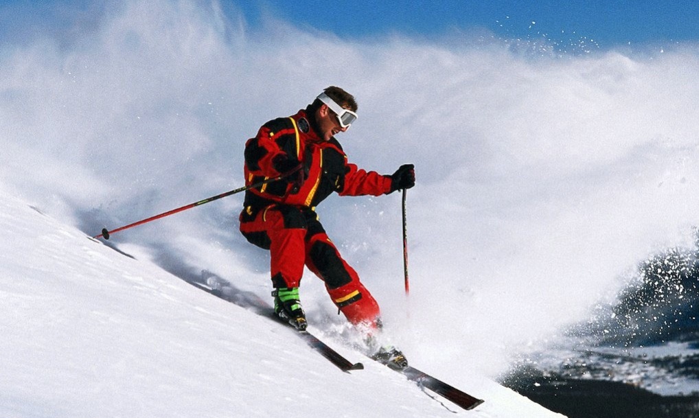  4 اختيارات مذهلة لـ التزلج في الشتاء.. وجهتان عربيتان
