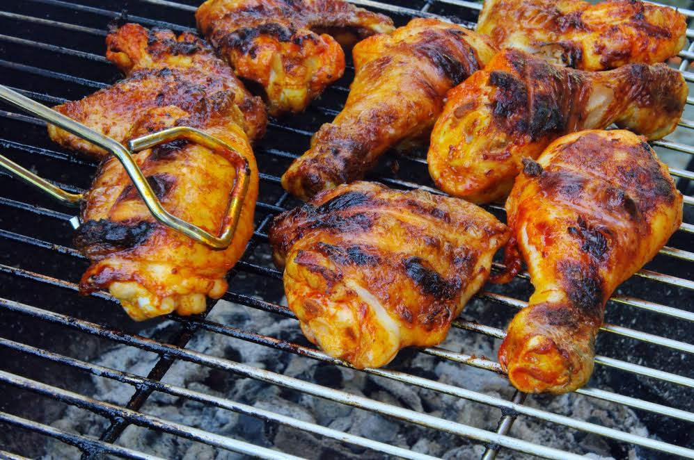 كيف تطهين الدجاج المشوي بطريقة غير تقليدية؟