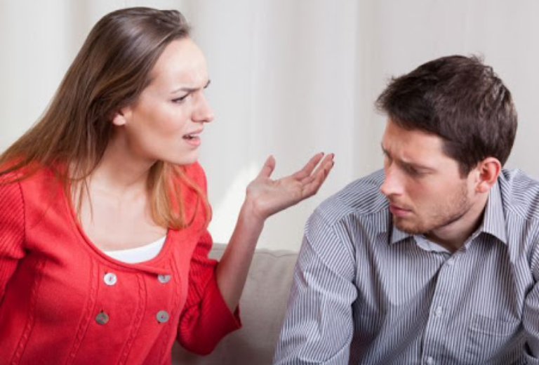 احذري هذه الأفعال أثناء خلافاتك مع زوجك.. إياك والمقاطعة