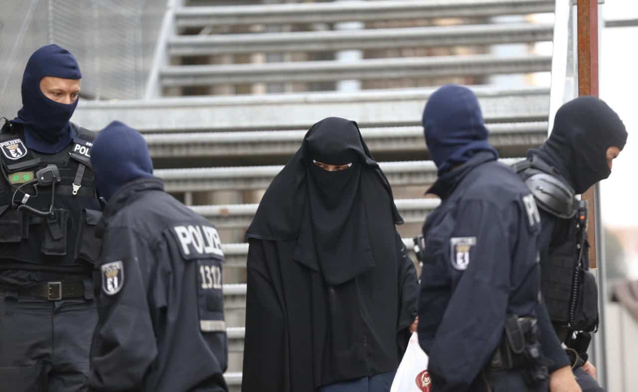 السفارة السعودية بالنمسا توضح حقيقة حظر النقاب والحجاب