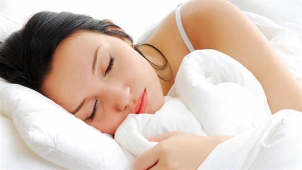 8 عادات تمنعك من نوم هادئ.. ابتعد عن الروايات