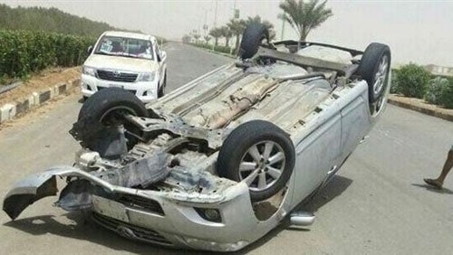 بالفيديو.. انقلاب سيارة مواطن سعودي على طريق سريع بسبب الجوال