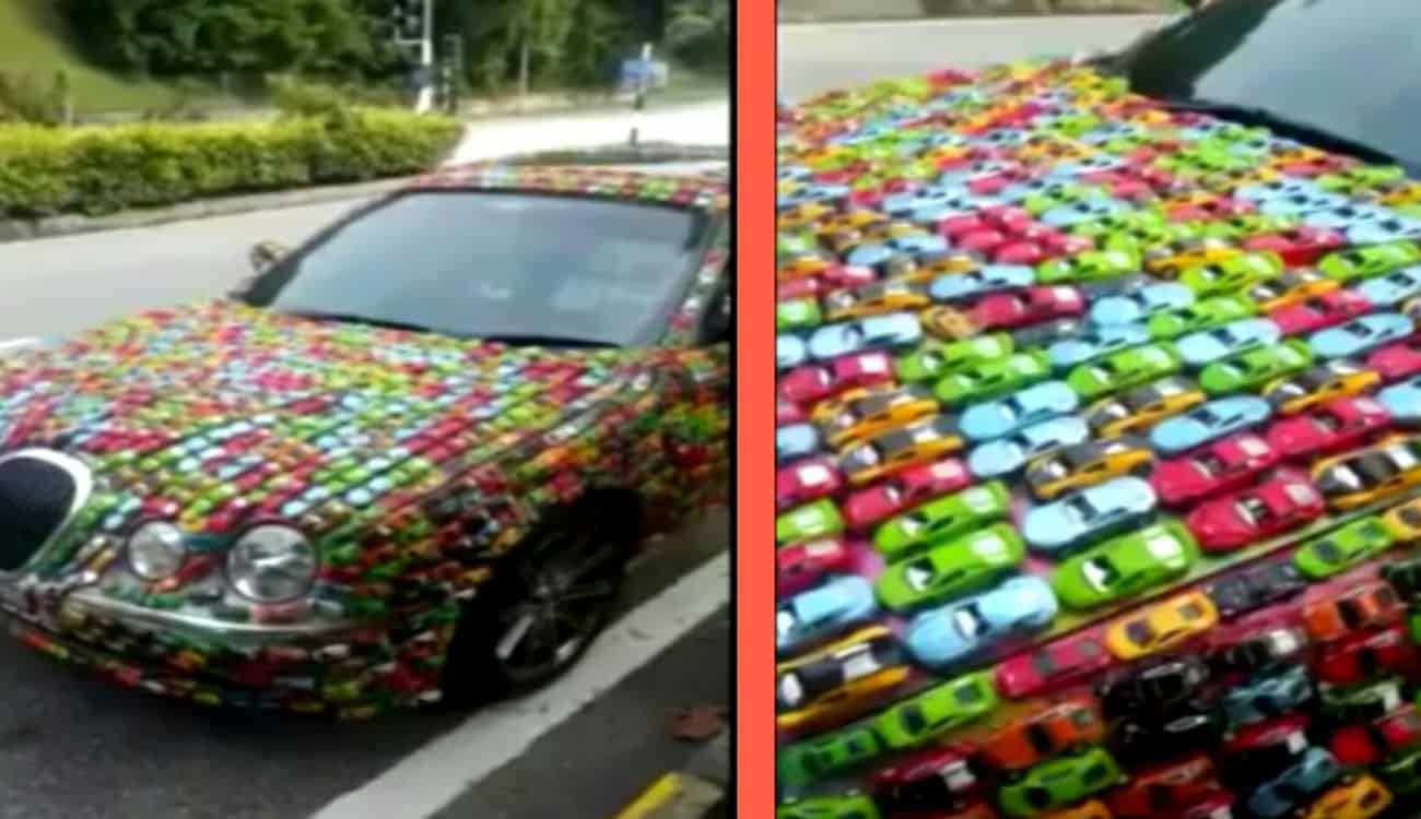 رجل أعمال يزين سيارته الجاغوار بأكثر من 4 آلاف سيارة صغيرة