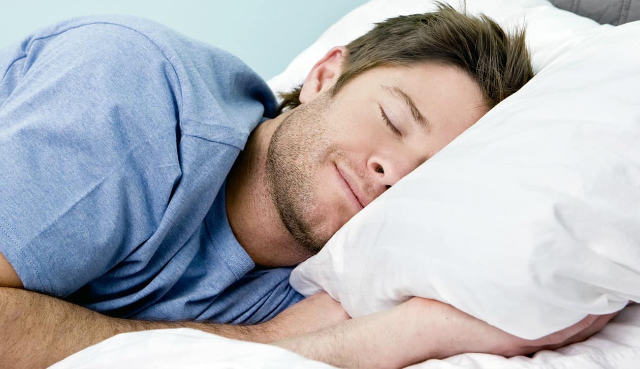 هل هناك علاقة بين ممارسة الرياضة وتحسين طبيعة النوم؟