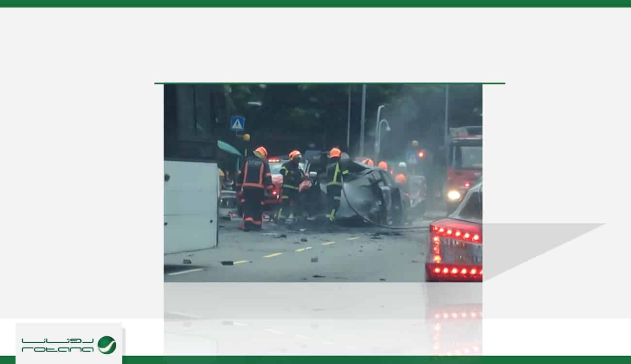 بالفيديو.. نجاة رجل إطفاء من انفجار سيارة بأعجوبة