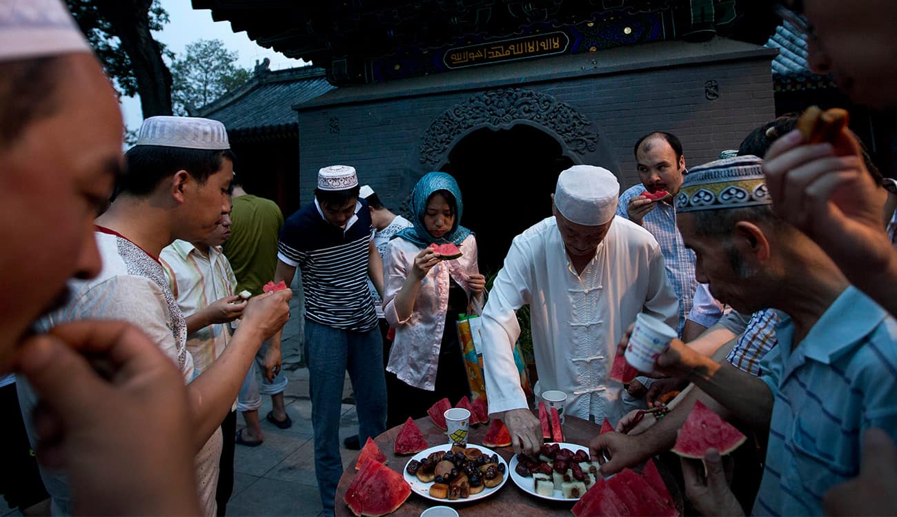 مسلمون ممنوعون من صيام شهر رمضان