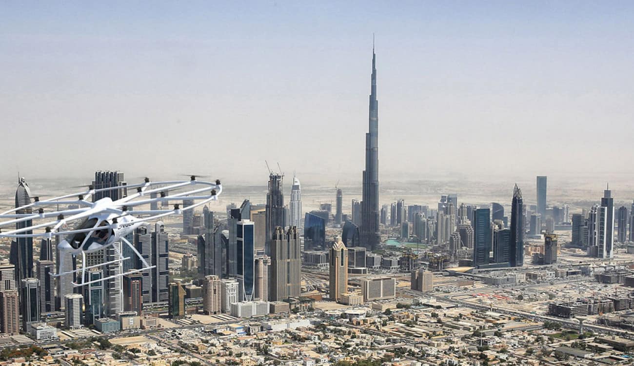 بالصور.. شركة ألمانية تختبر التاكسي الطائر في سماء دبي.. ما مميزاته؟