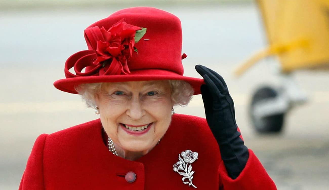 بلغت 91 عامًا .. السر وراء حياة الملكة إليزابيث الطويلة يتواجد في مطبخك!