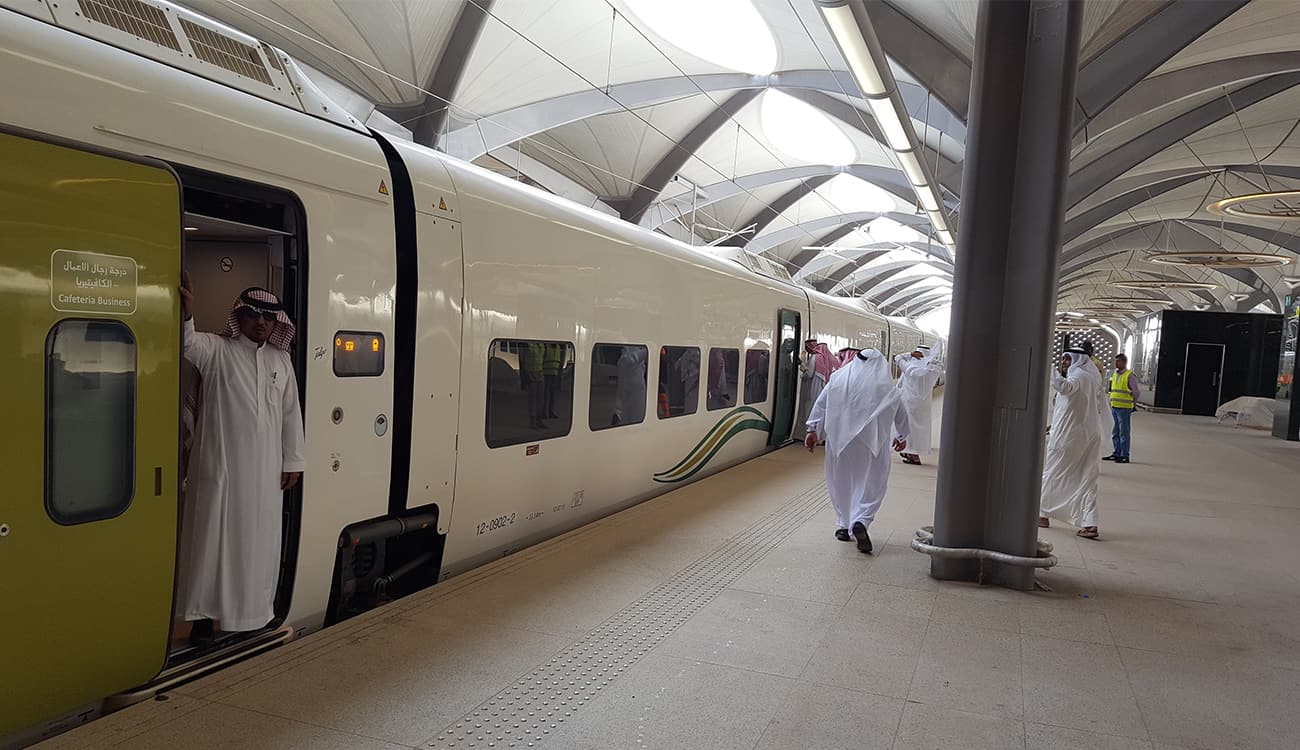 الانتهاء من تصنيع 86 قطارا لمشروع الملك عبدالعزيز للنقل بالرياض