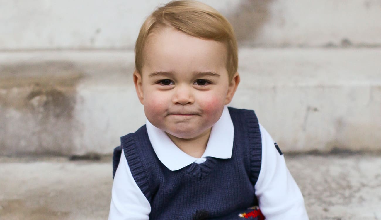 بالصور.. الأمير ويليام يصطحب ابنه جورج إلى يومه الأول في المدرسة
