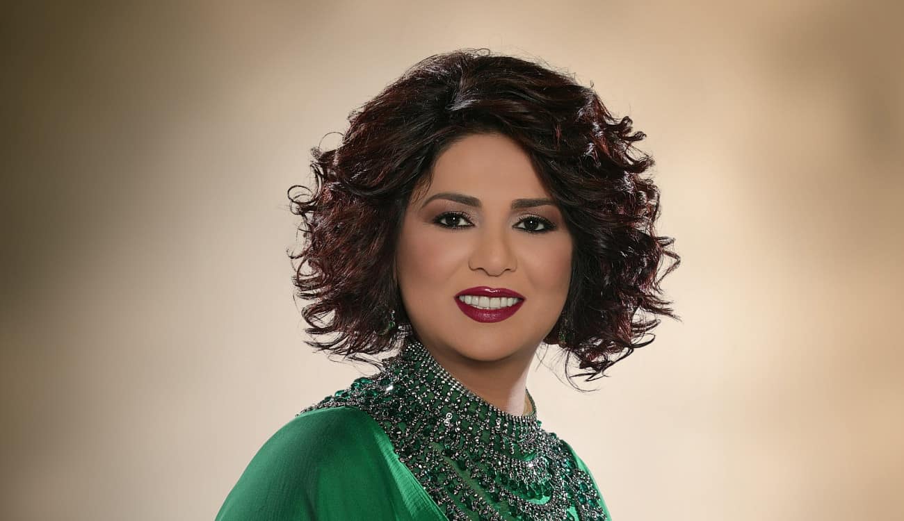 نوال الكويتية تكشف عن «عام سعيد»