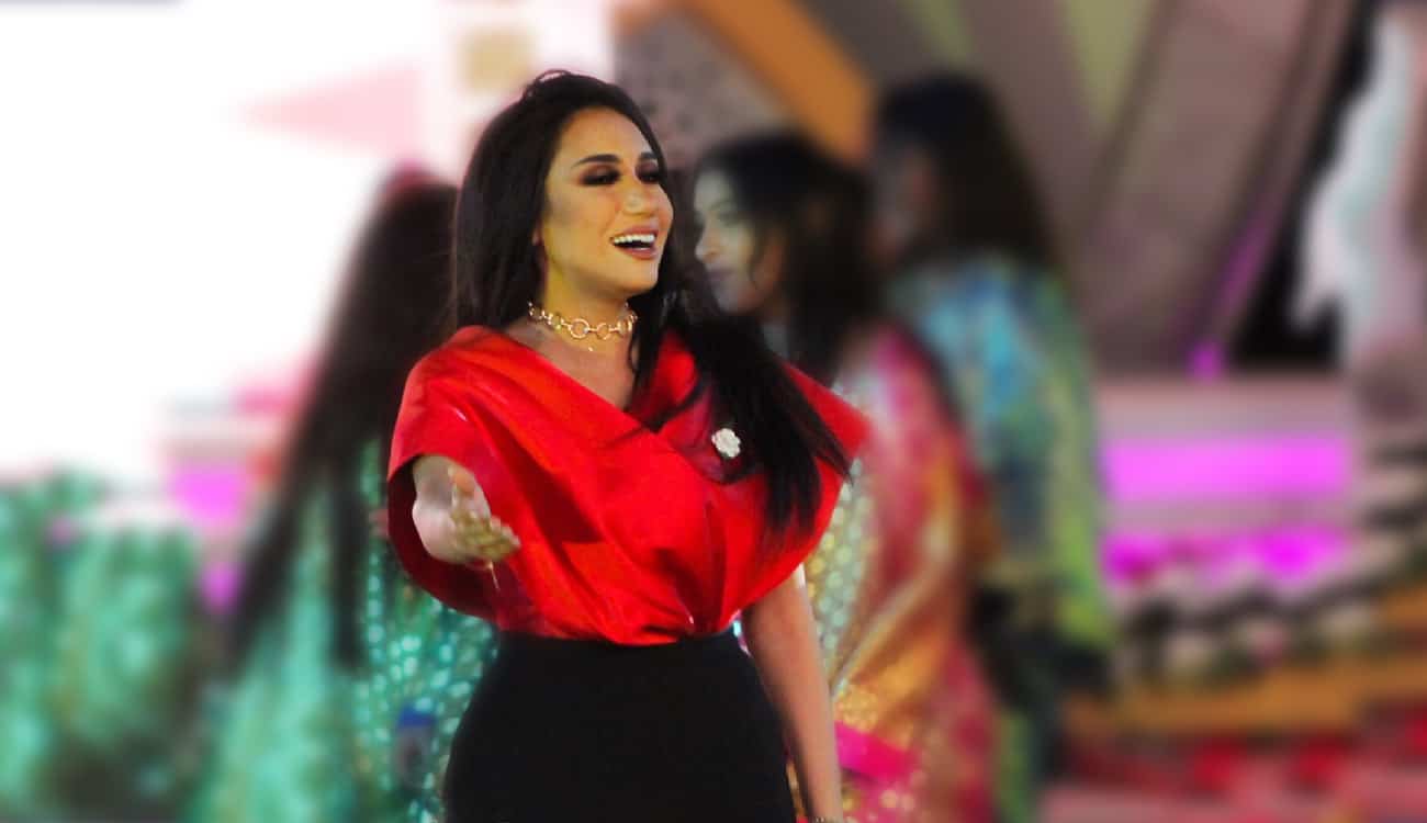 بالفيديو.. حنان رضا تتألق بـ «جمبسوت» في العيد الوطني البحريني