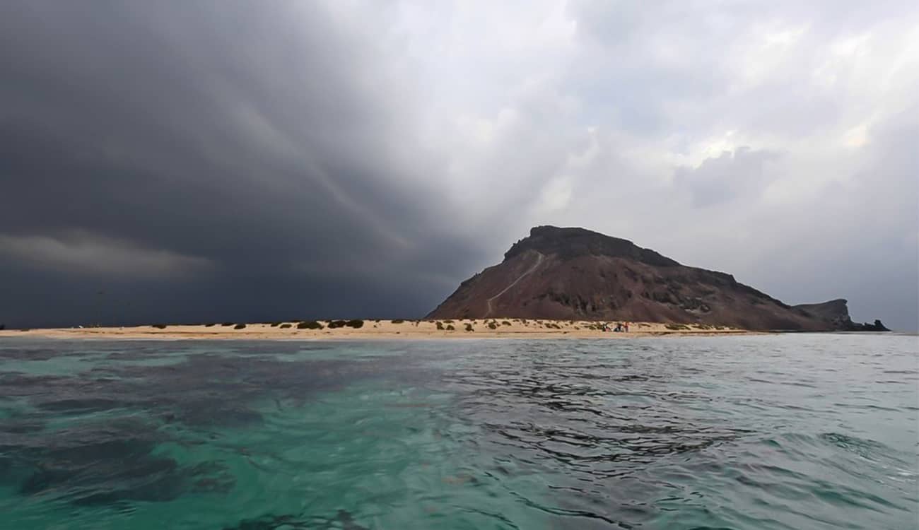 جزيرة «كدمبل» السعودية.. سحر الطبيعة في أبهى صوره