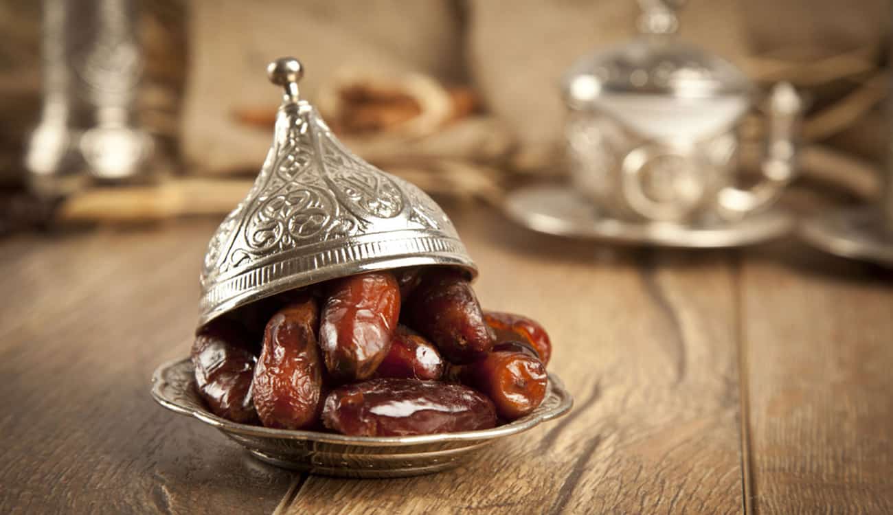 لا تنسَ التمر على الفطور في رمضان.. فوائد لا تحصى