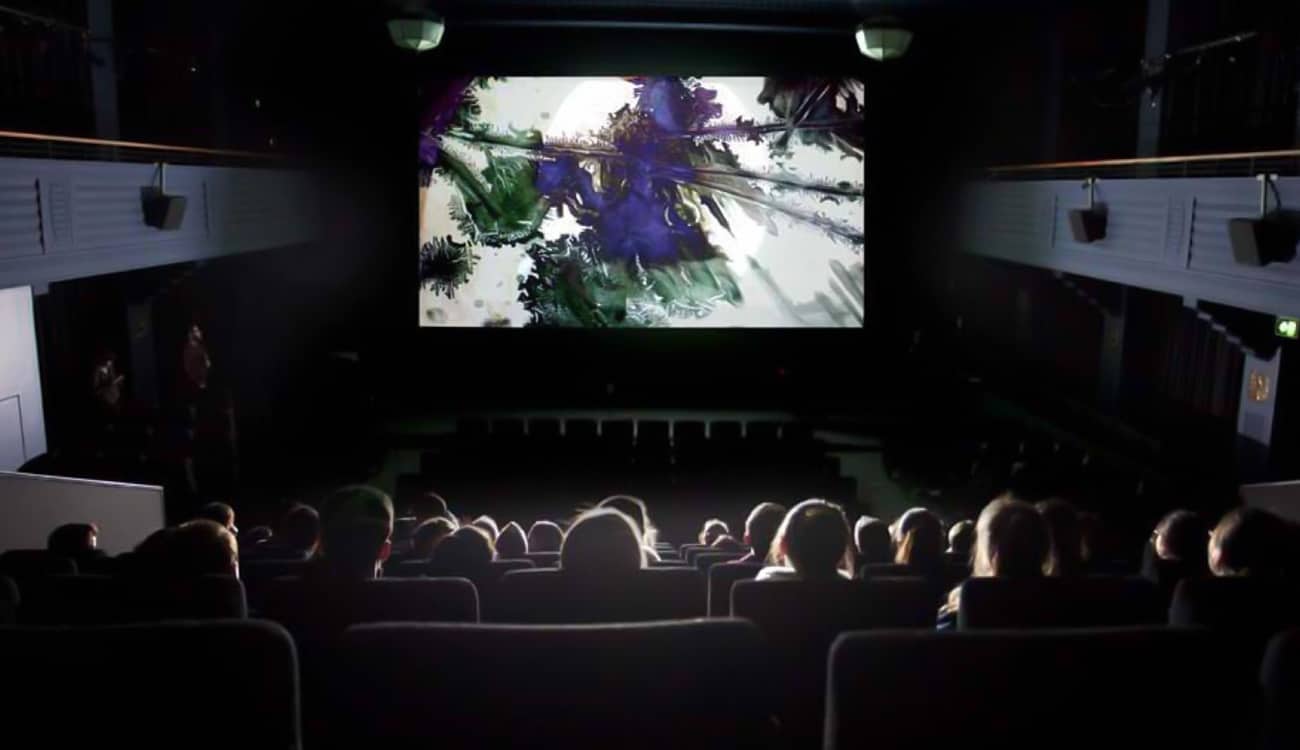 وفاة هندي داخل السينما أثناء مشاهدة «AVENGERS INFINITY WAR» بتقنية «3D»