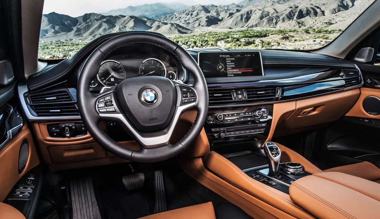 بالفيديو.. «BMW» تقتحم السباقات الرياضية بالسيارة ذات المحرك الجبّار