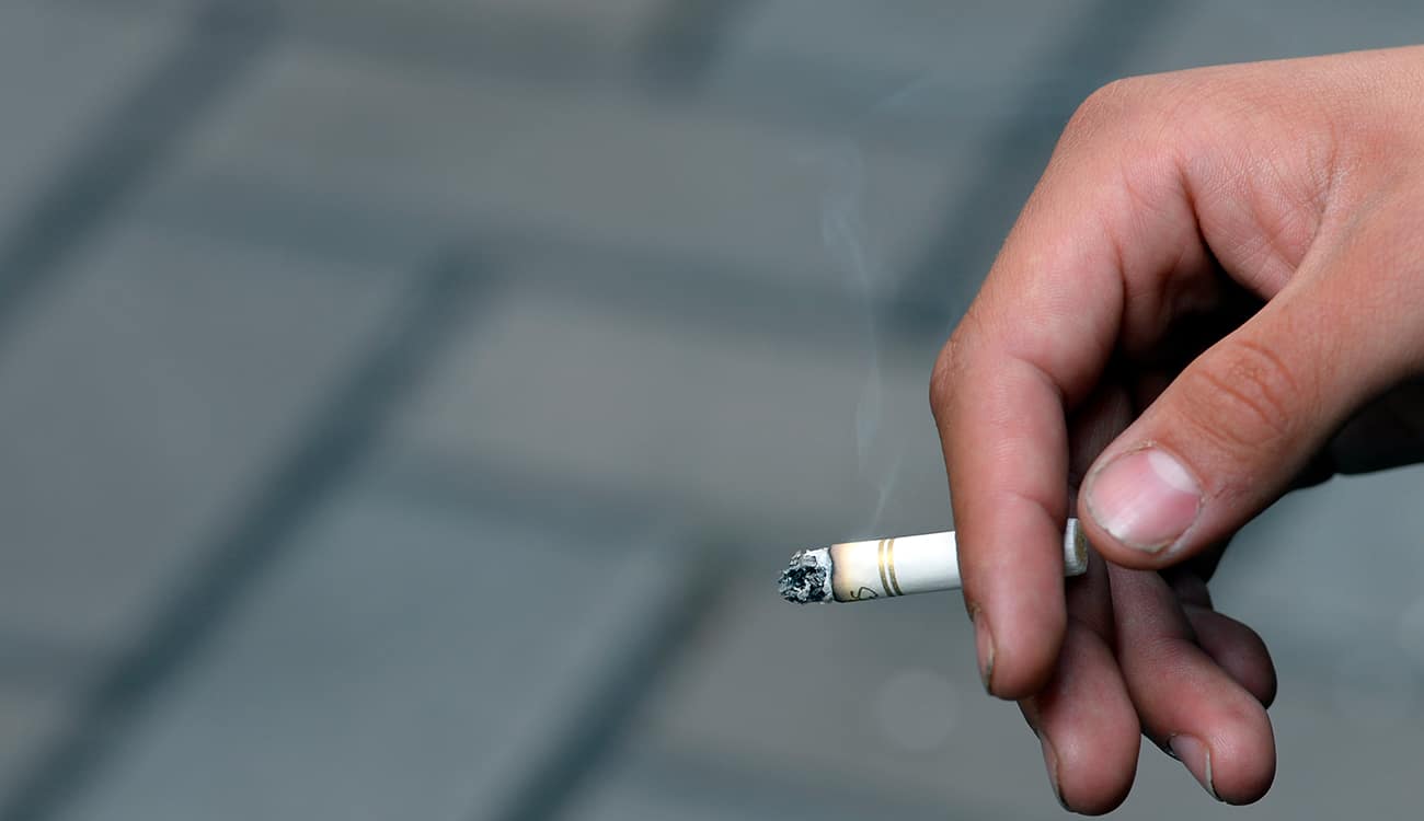 دراسة حديثة تكشف عن علاقة وثيقة بين التدخين وهذا المرض اللعين