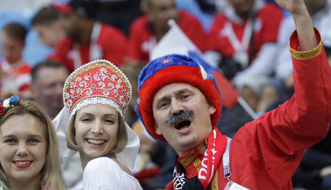 هل ينقذ كأس العالم روسيا من انخفاض معدل المواليد؟