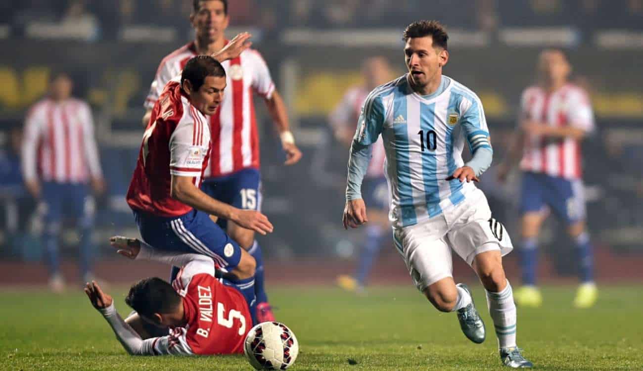 بالفيديو.. كيف قادت أهداف ميسي الأرجنتين إلى المونديال؟