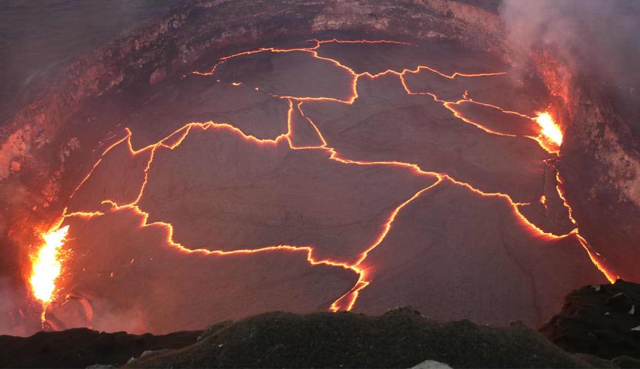 كيف تحمي الانفجارات البركانية الحياة على الأرض؟