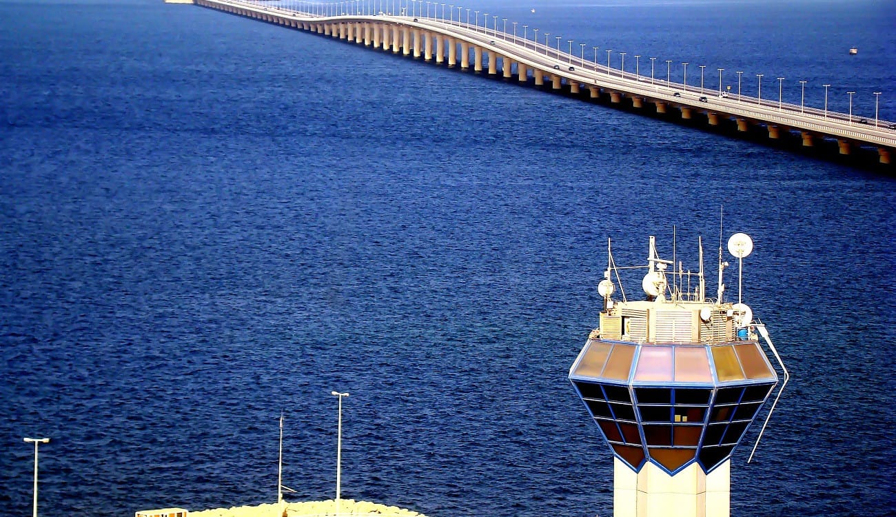 لهذا السبب.. جسر الملك فهد يسجل أعلى معدل عبور منذ افتتاحه