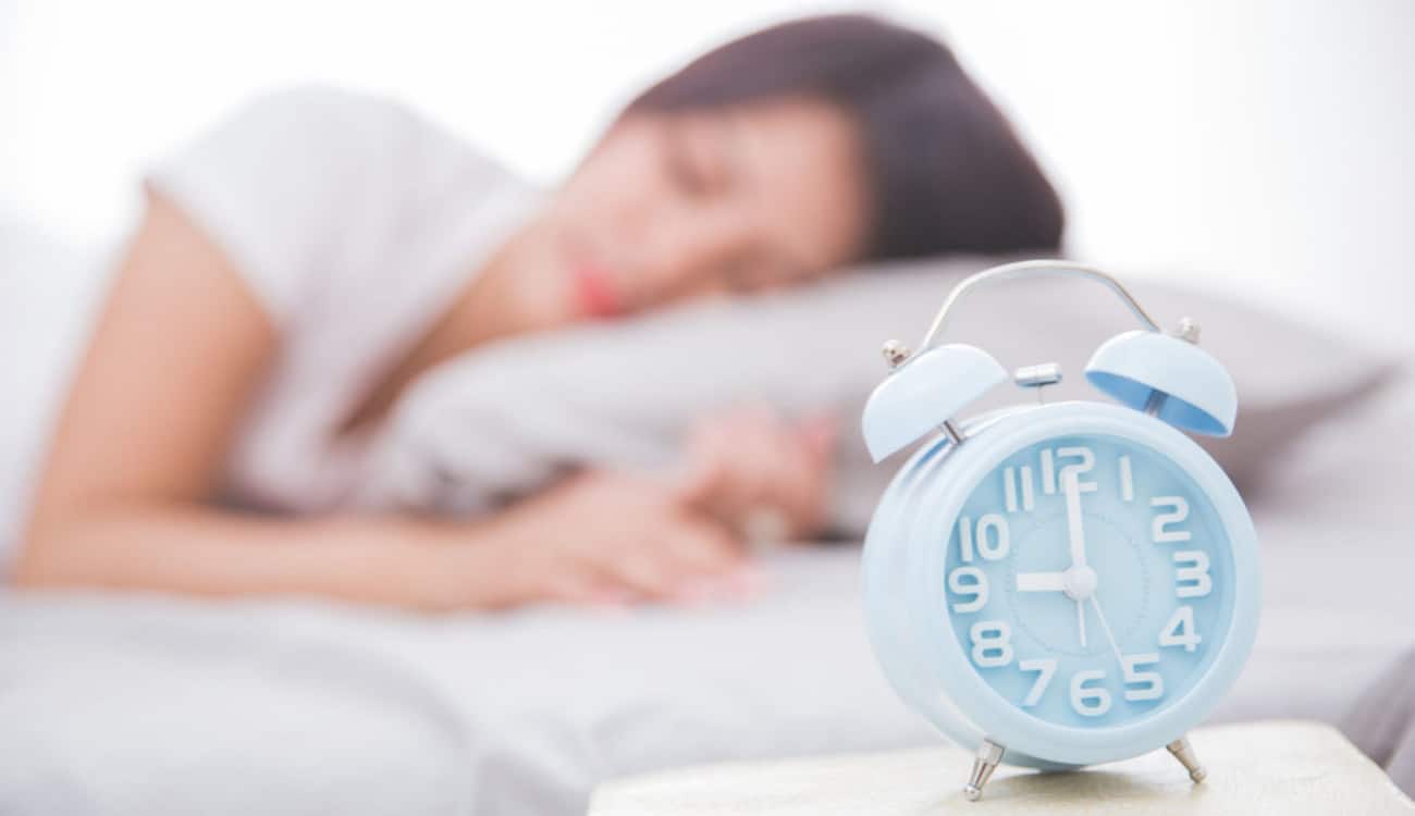 دراسة: اضطراب النوم يرفع الضغط والسكر بالدم