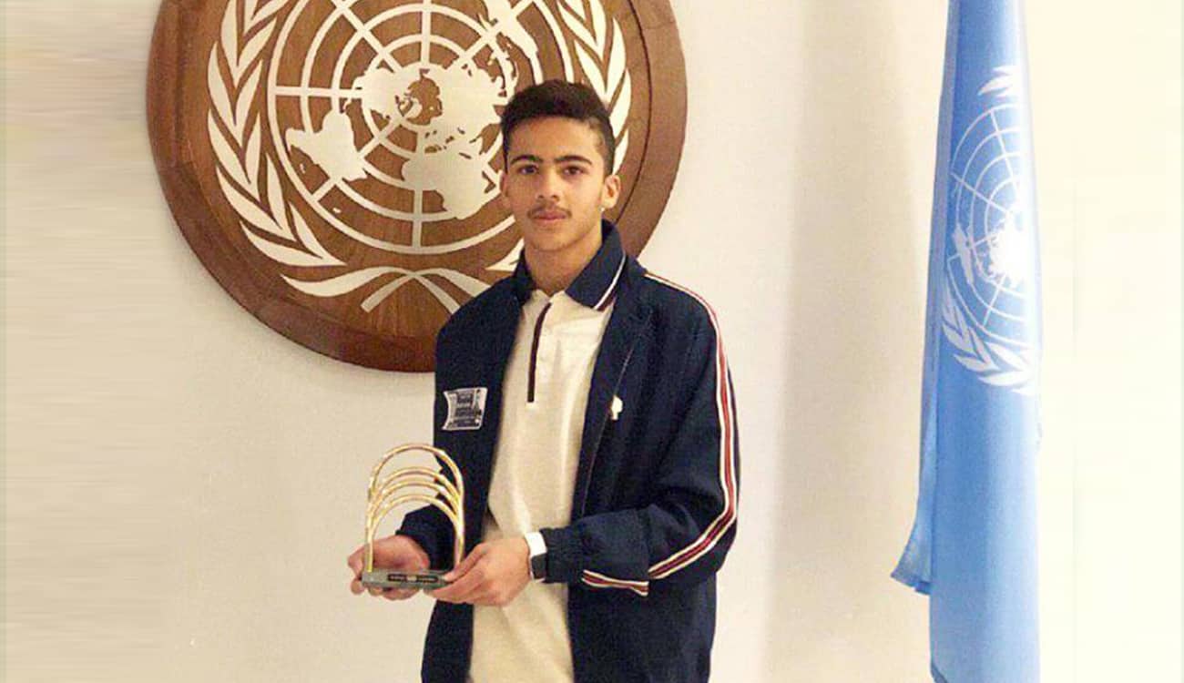 طالب سعودي یحصل على لقب "آینشتاین" في مسابقة عالمیة