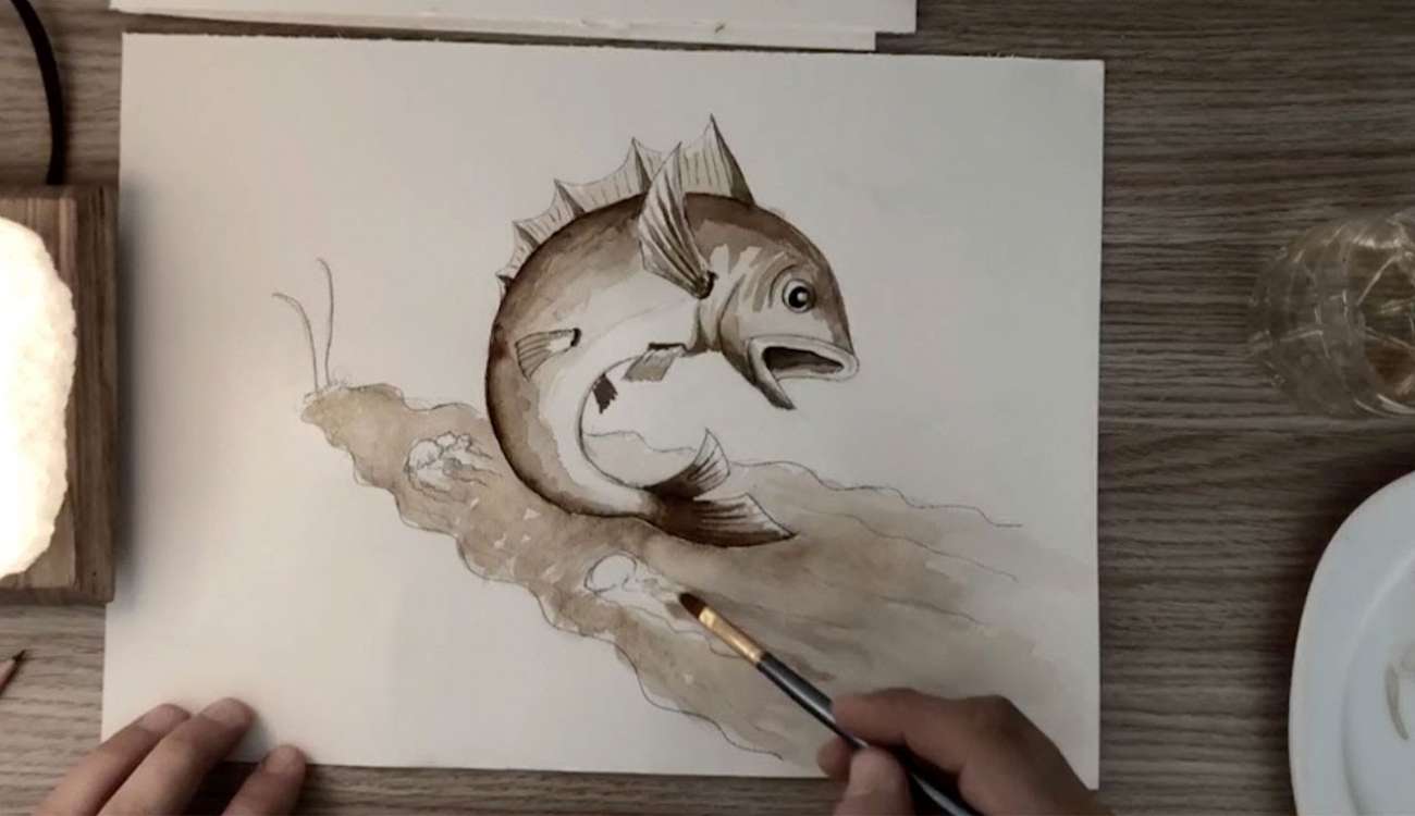 بالفيديو.. فنان يرسم لوحات مذهلة باستخدام القهوة