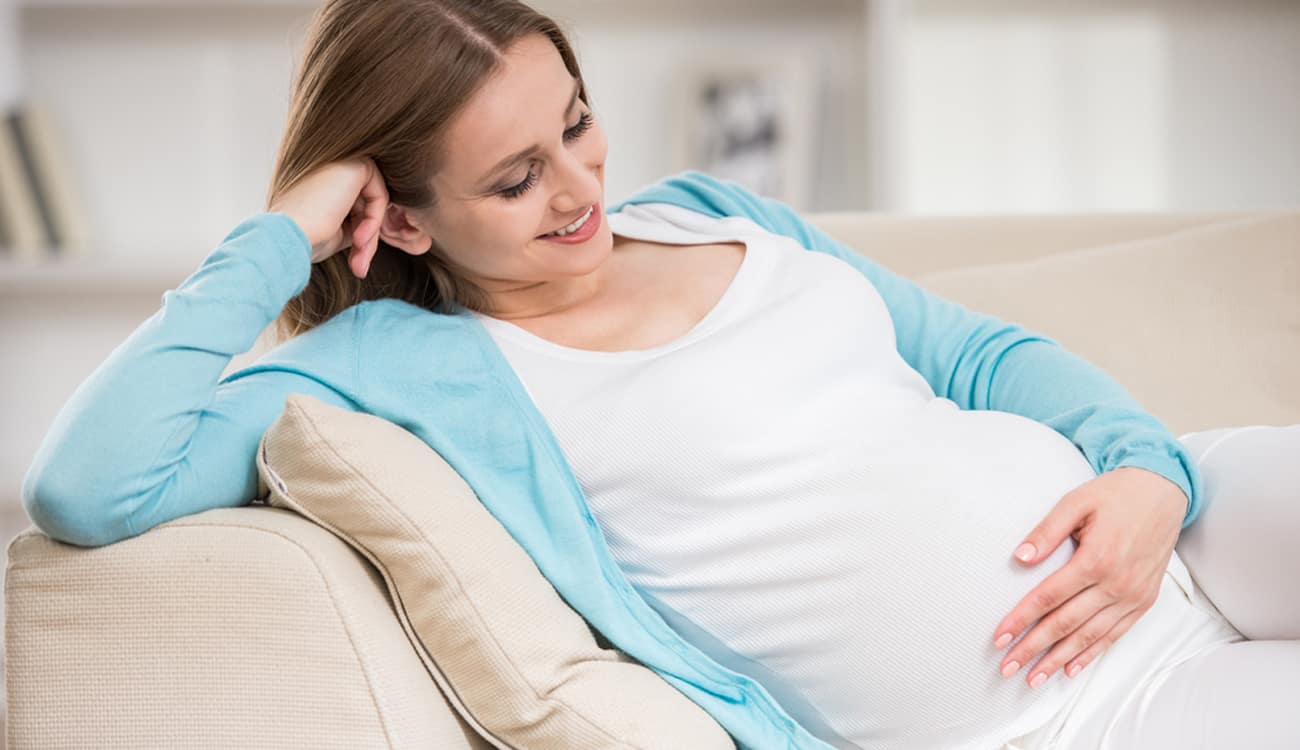 هل يؤثر الصيام على المرأة الحامل وجنينها؟