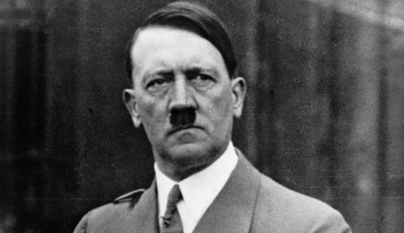 "سأنهيها اليوم".. آخر ما نطق به هتلر قبل انتحاره.. وهدية قيمة لصديقه