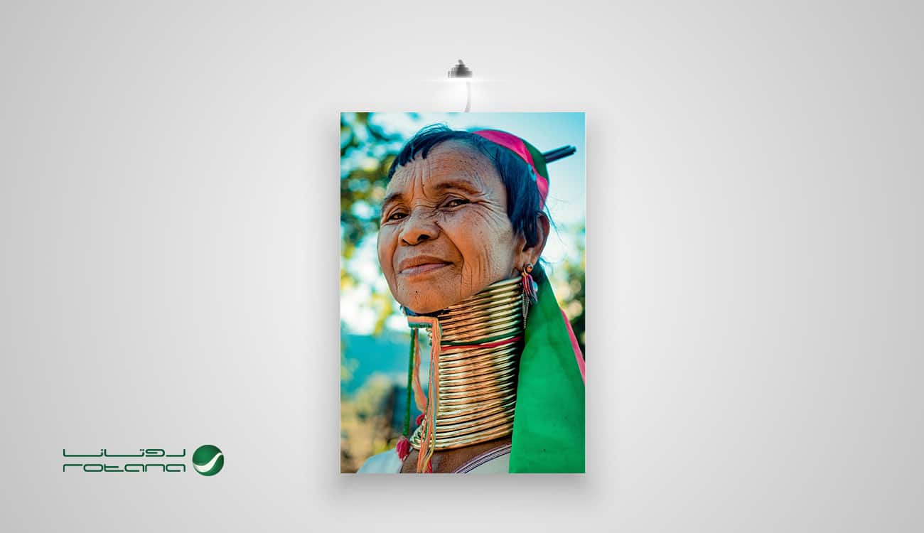 لقطات مذهلة لصاحبات "العنق النحاسية".. مصور يكشف أسرار نساء قبيلة "كايان"