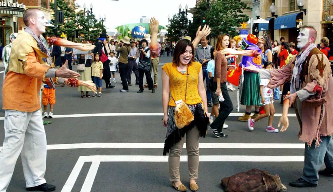 بالفيديو.. عجائز اليابان يستقبلن قمة العشرين بالرقص في الشوارع
