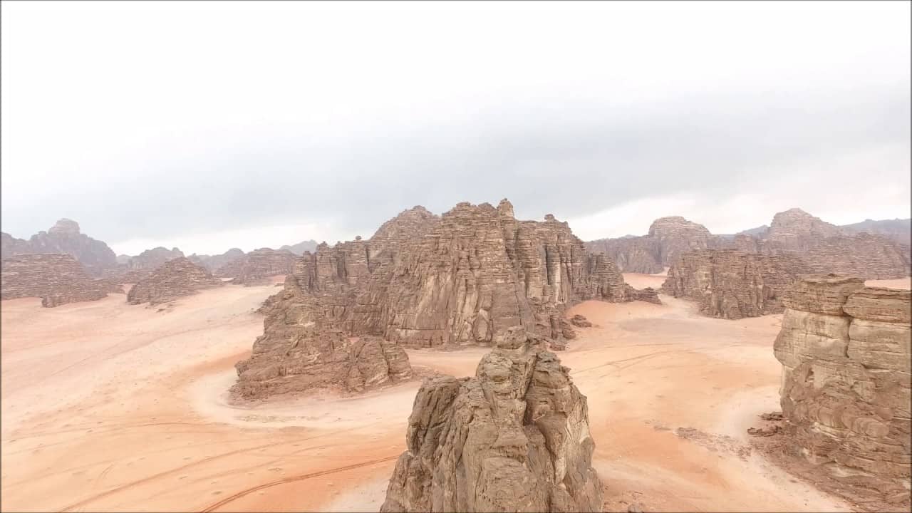 الزيتة السعودية: مدينة الشلالات والسياحة الشتوية