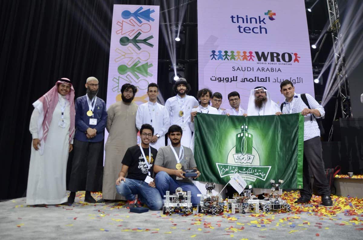 8 فرق سعودية تستعد لأولمبياد الروبوت العالمية غداً