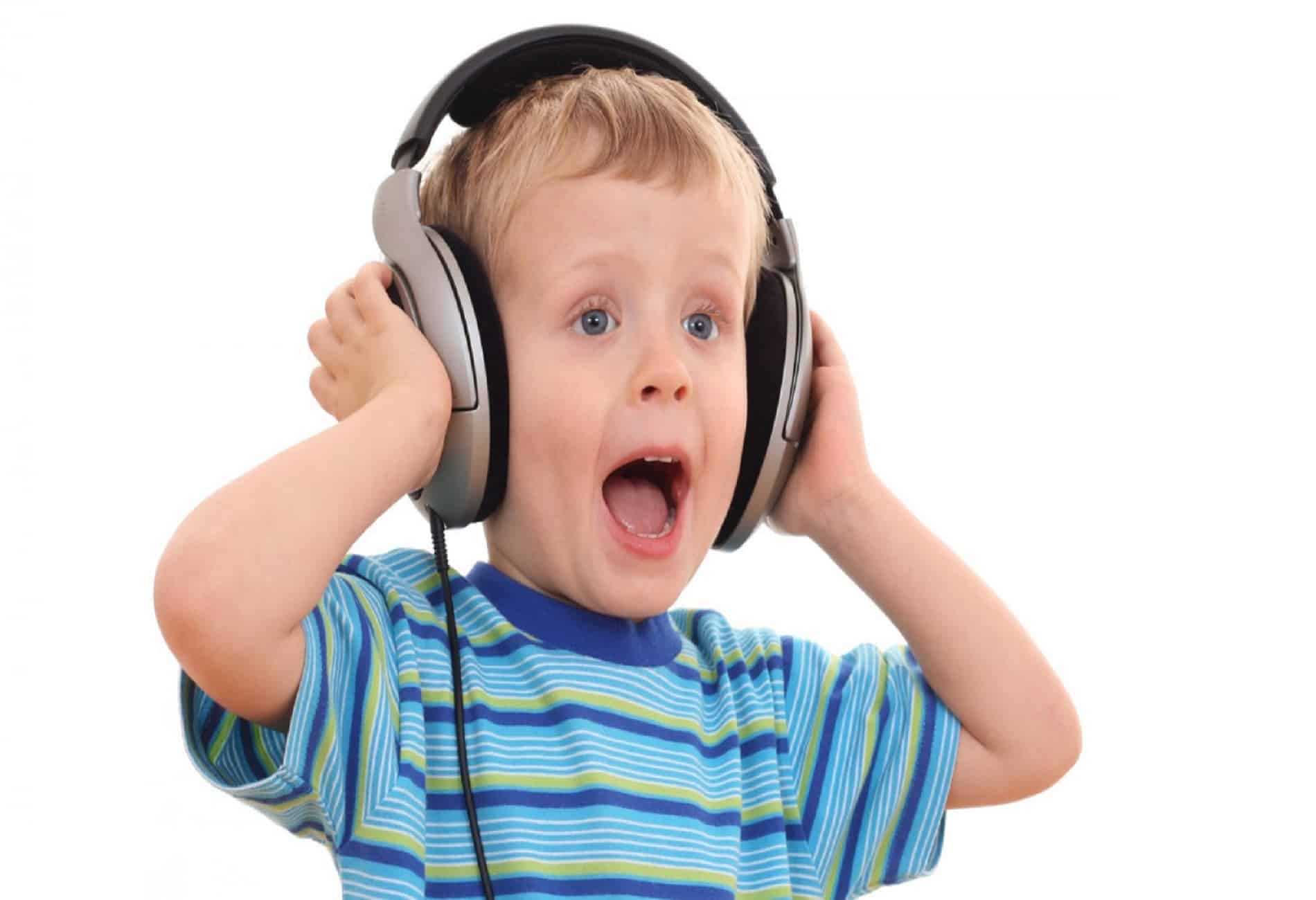 الآثار السلبية للصوت العالي على حاسة السمع لدى الأطفال