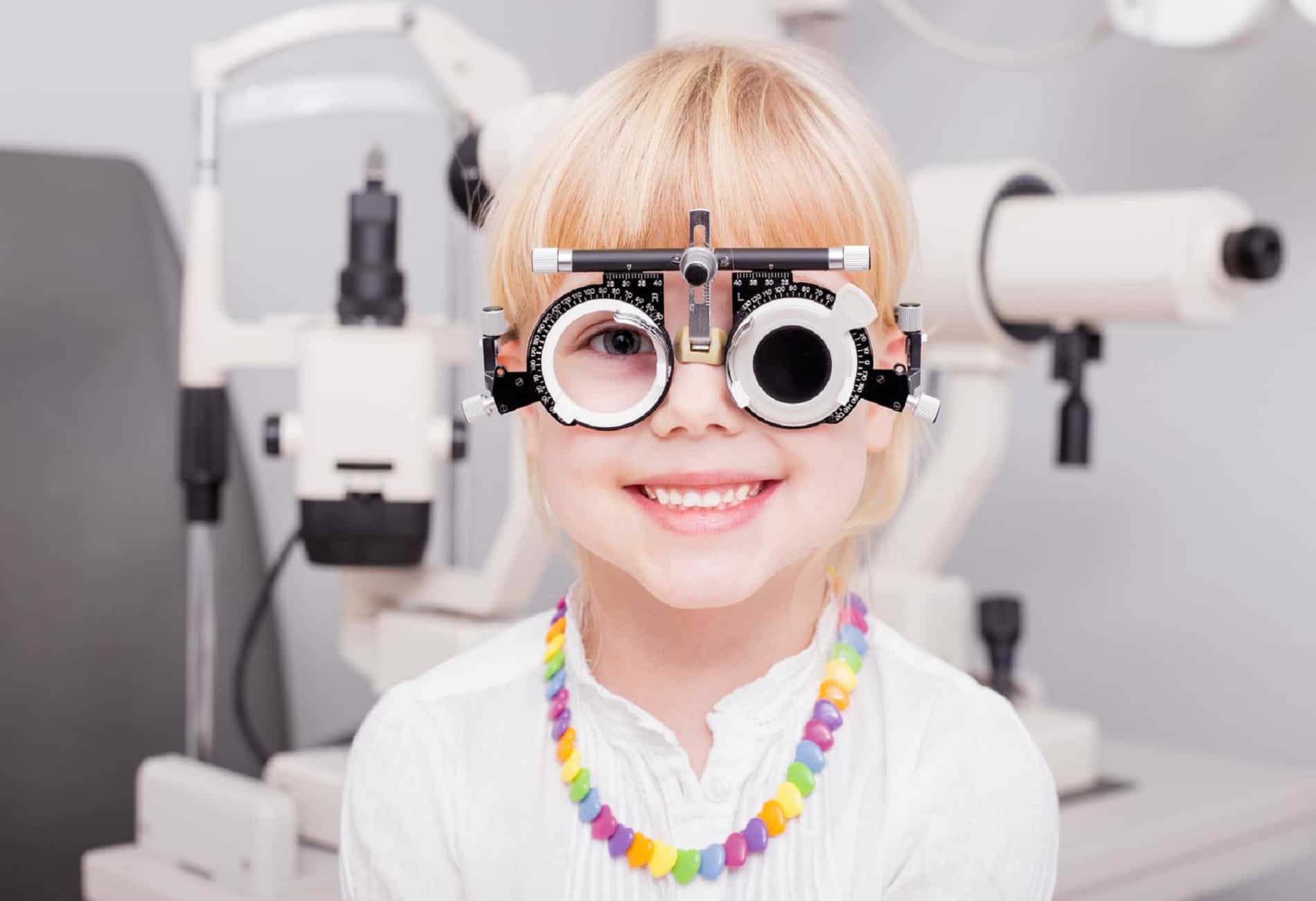 الكشف الدوري على بصر الأطفال يحمي من ضعف النظر في المستقبل