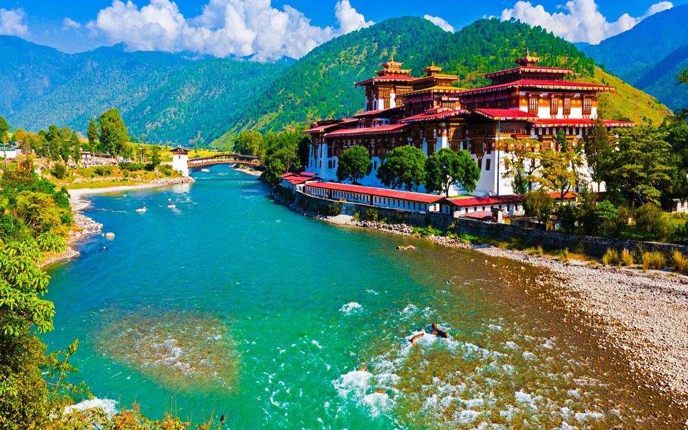 هكذا غيرت مملكة بوتان مفهوم السعادة