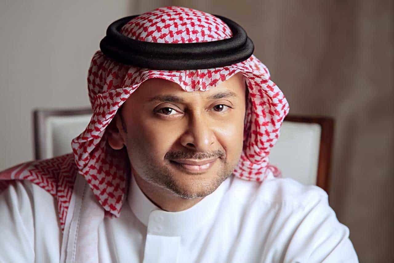 أمير الطرب عبد المجيد عبد الله.. 41 عاماً من الفن الأصيل